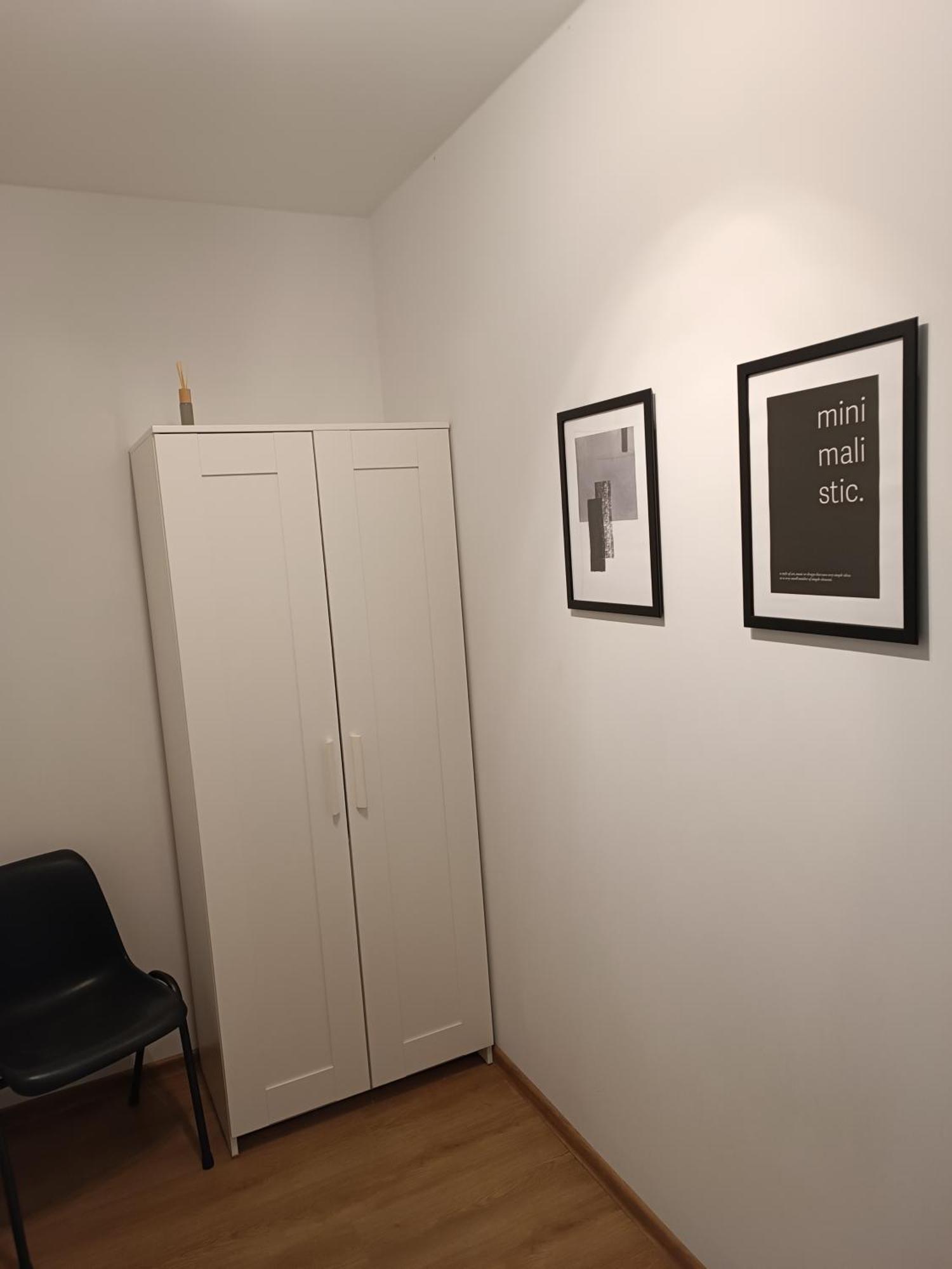 Apartment Minimalistic Zory